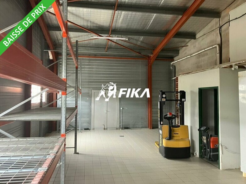 Light Industrial in Fontenilles for sale - Interior Photo - Image 1 of 10
