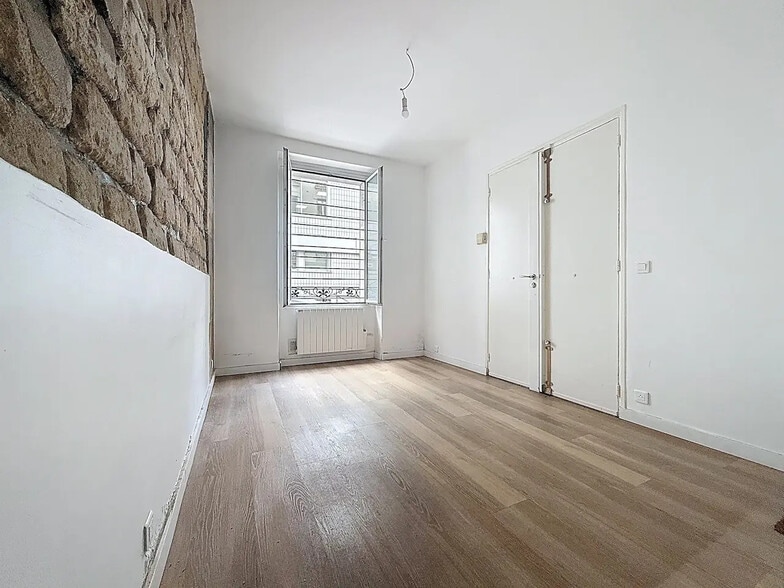 Office in Levallois-Perret to rent - Interior Photo - Image 3 of 8