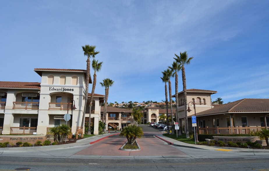 300 James Way, Pismo Beach, CA for rent - Building Photo - Image 1 of 3