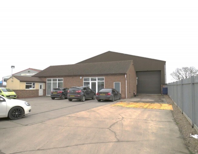 Sandtoft Rd, Doncaster for sale Primary Photo- Image 1 of 1