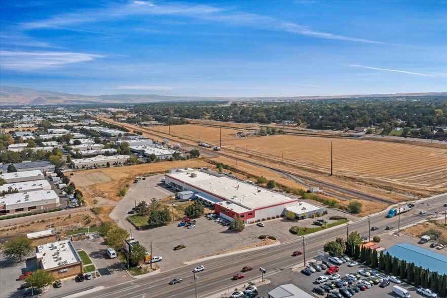 420 N Five Mile Rd, Boise, ID for sale - Building Photo - Image 1 of 31