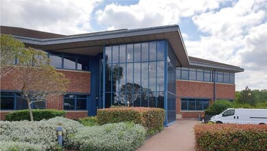 Windmill Business Park, Swindon for rent Primary Photo- Image 1 of 4