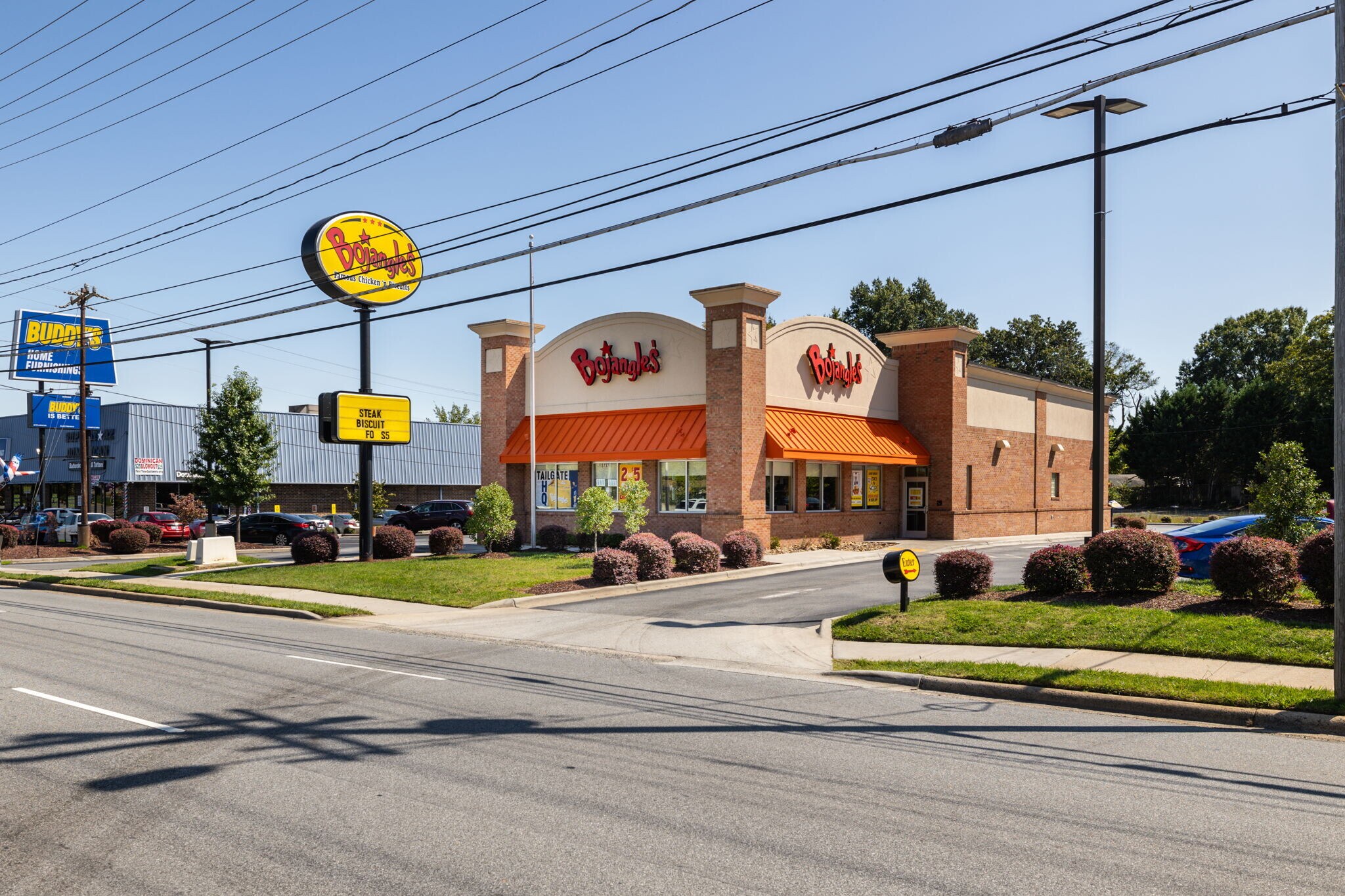 3737 W Gate City Blvd, Greensboro, NC for sale Building Photo- Image 1 of 1