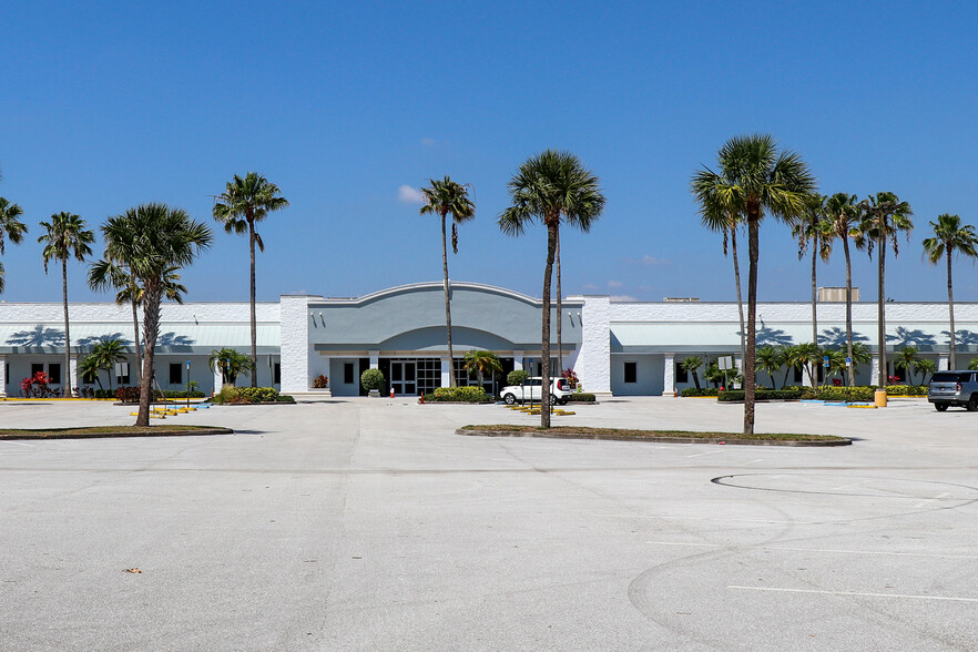 10063-10177 S US Highway 1, Port Saint Lucie, FL for rent - Building Photo - Image 1 of 7