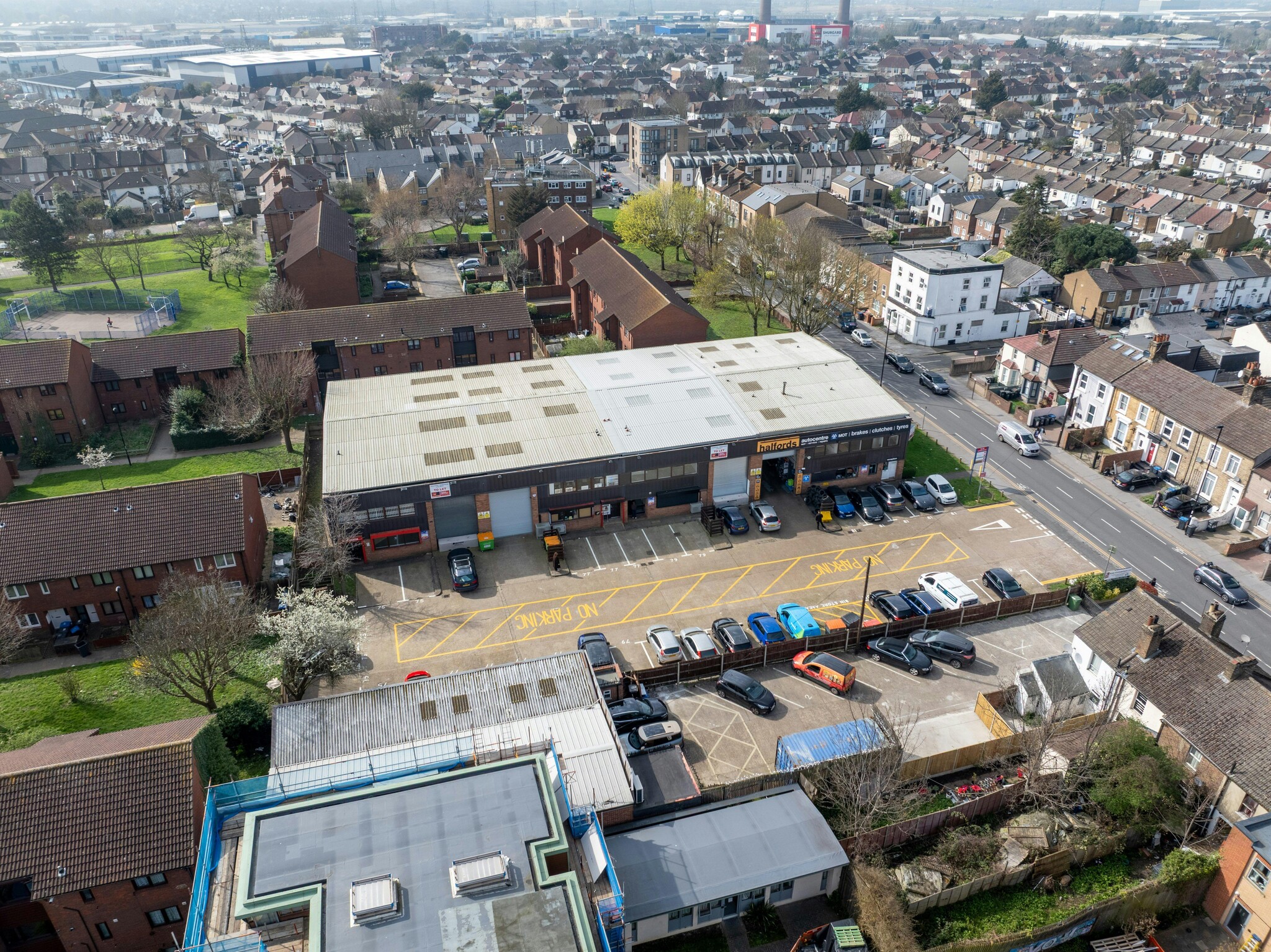77-81 Sumner Rd, Croydon to rent Building Photo- Image 1 of 10