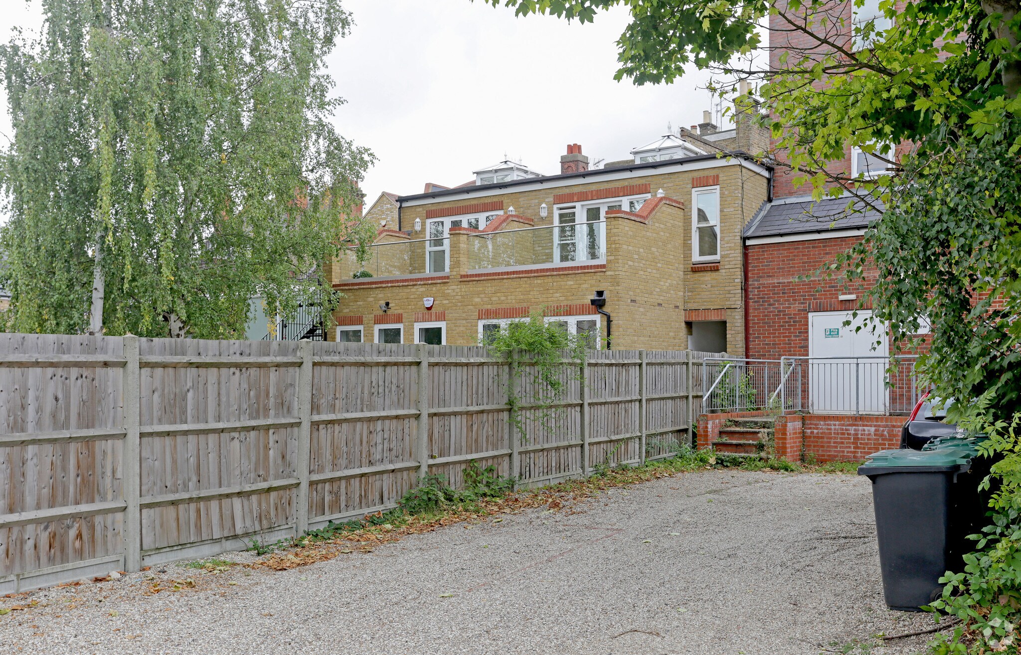 7 Gilham Ct, Rickmansworth for sale Primary Photo- Image 1 of 1