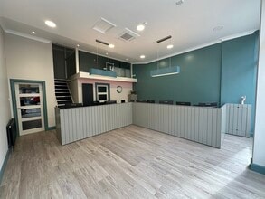 105-115 Lauriston Pl, Edinburgh to rent Interior Photo- Image 2 of 8