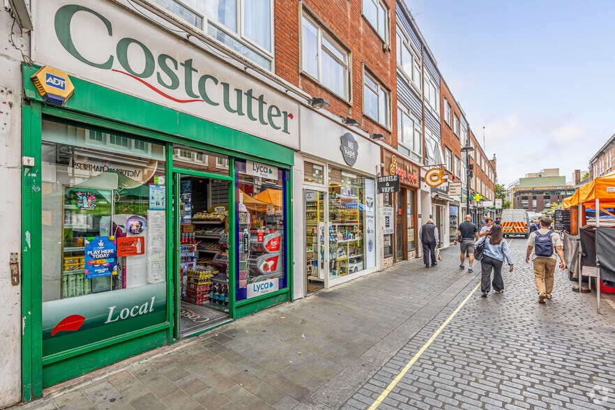 23-33 Strutton Ground, London to rent - Building Photo - Image 3 of 3