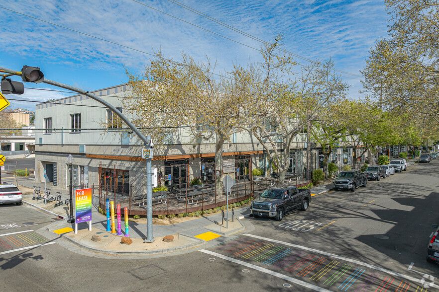 1050 20th St, Sacramento, CA for rent - Building Photo - Image 1 of 10