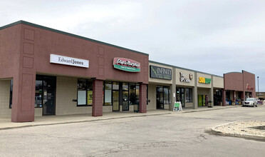 205-245 S Century Ave, Waunakee, WI for rent Building Photo- Image 1 of 9