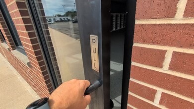 1000 W Wisconsin Ave, Appleton, WI to rent - Commercial Listing Video