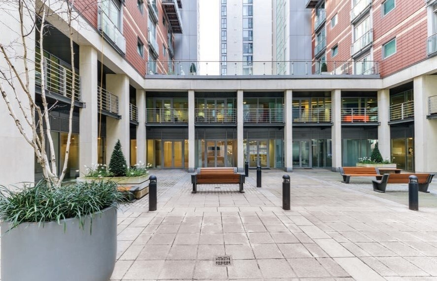 9 Albert Emba, London for sale - Building Photo - Image 1 of 1