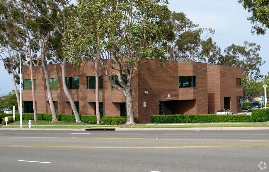 280 Newport Center Dr, Newport Beach, CA for rent - Building Photo - Image 3 of 7