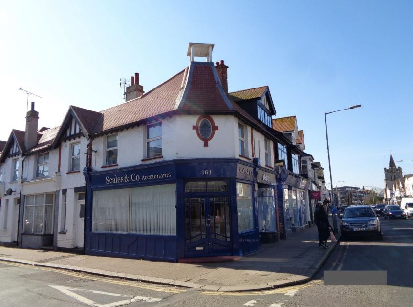 164 Leigh Rd, Leigh On Sea for sale Building Photo- Image 1 of 1