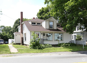 26 W Main St, Clinton, CT for sale Primary Photo- Image 1 of 1