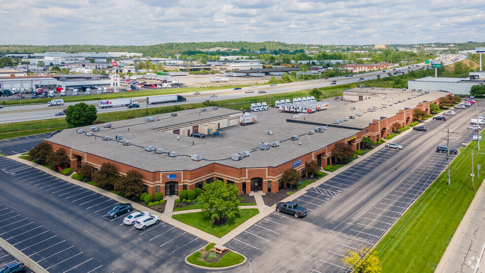 2800-2888 E Kemper Rd, Cincinnati, OH for rent - Aerial - Image 3 of 4