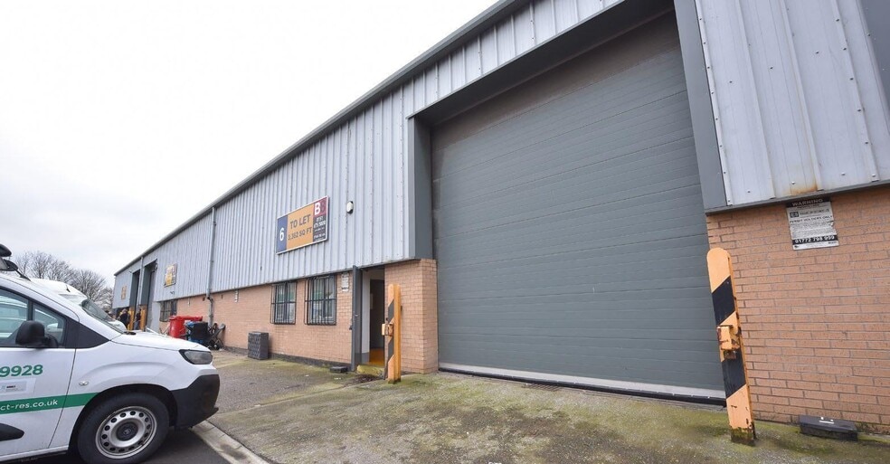 1-4 Lipton Clos, Bootle to rent - Building Photo - Image 2 of 10