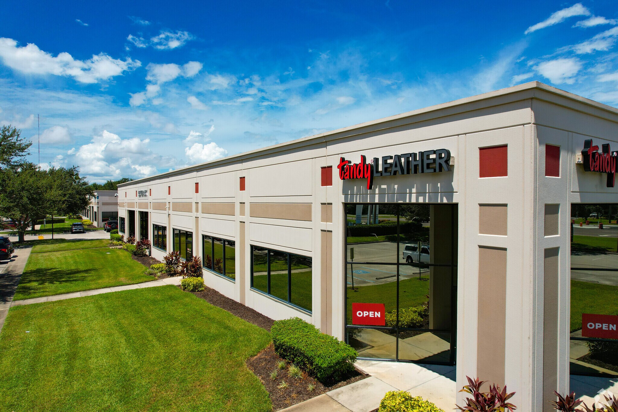 8900-8934 Brittany Way, Tampa, FL to rent Building Photo- Image 1 of 51