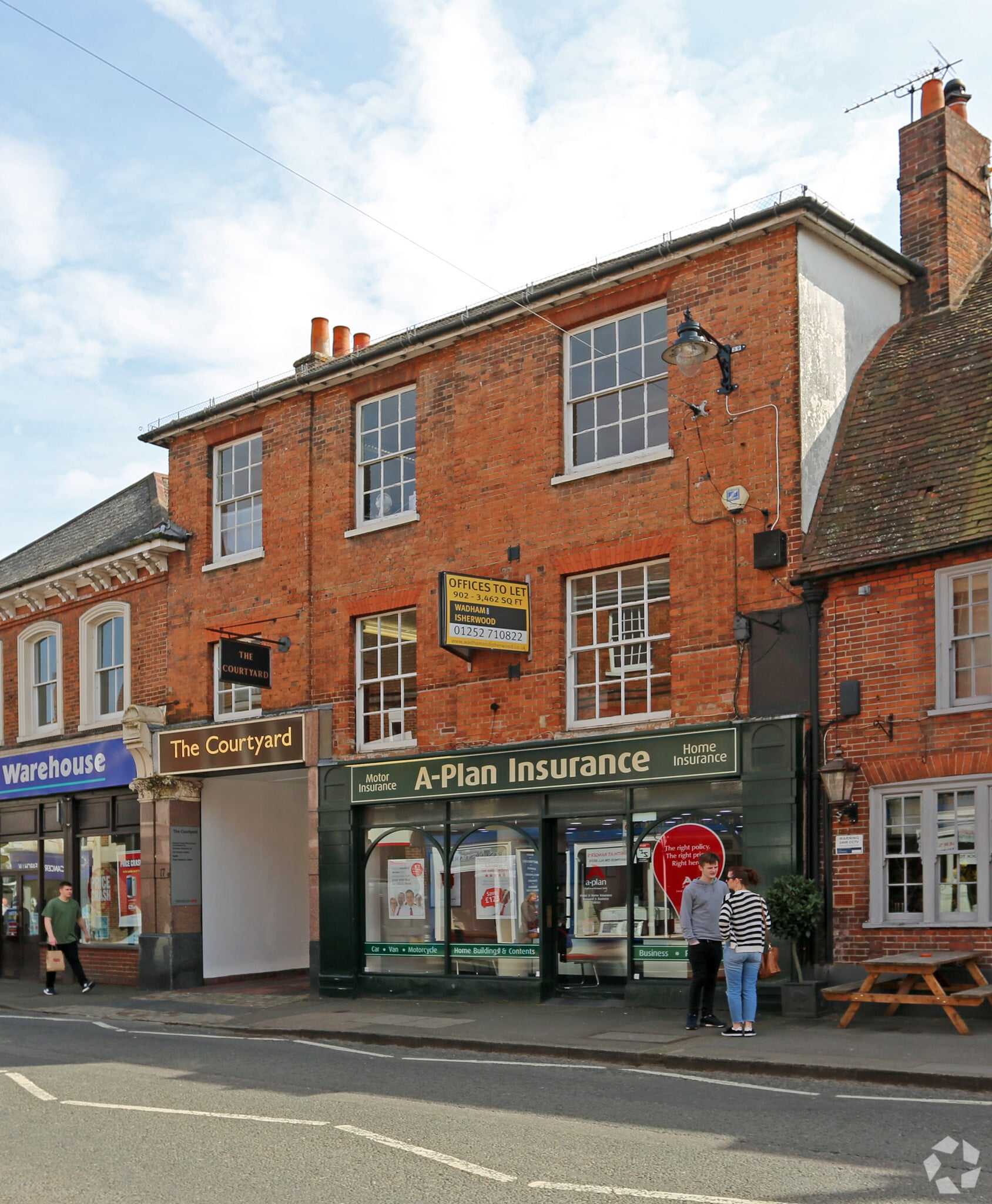 18 West St, Farnham for sale Primary Photo- Image 1 of 1