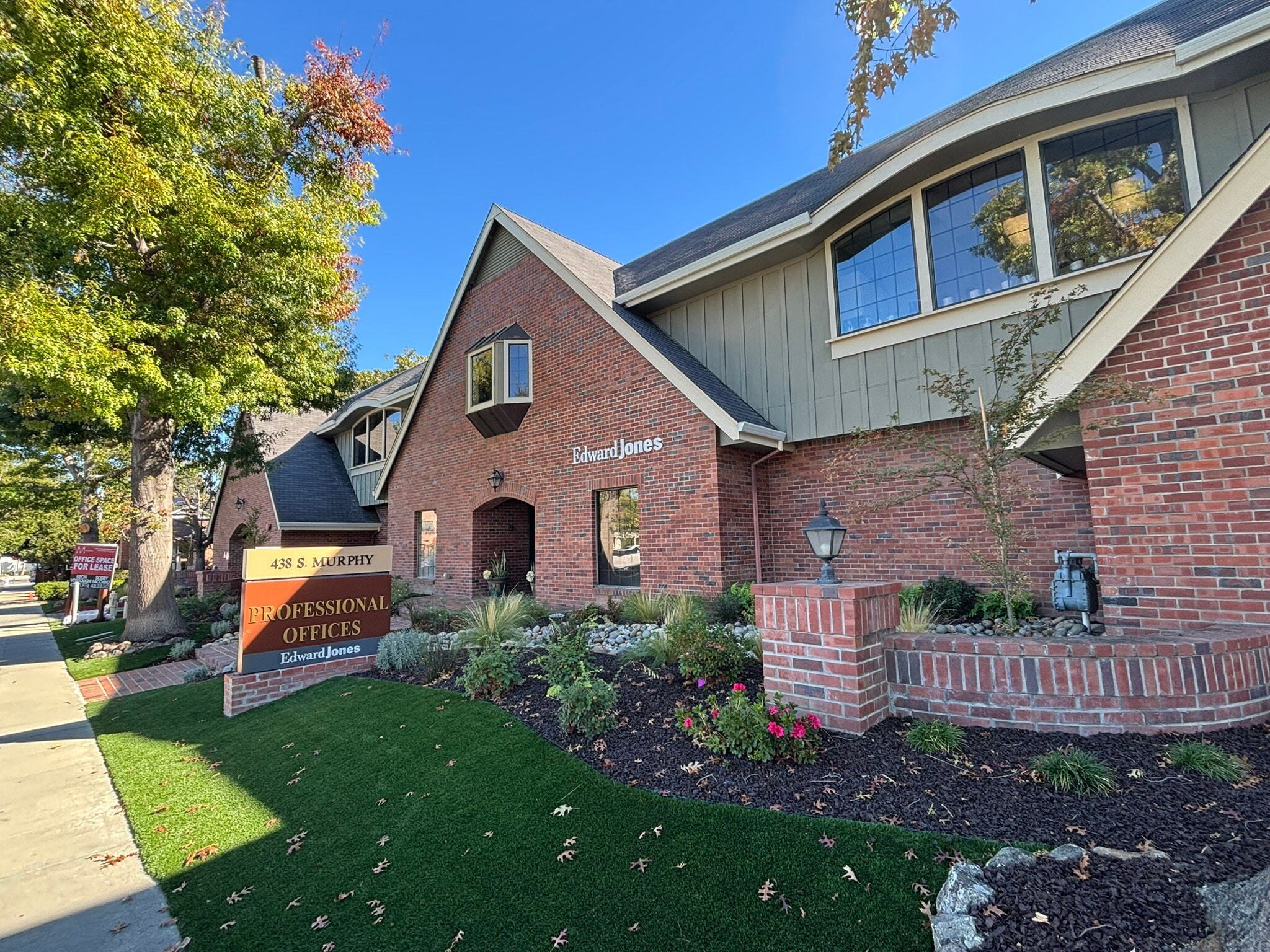 438 S Murphy Ave, Sunnyvale, CA to rent Building Photo- Image 1 of 36