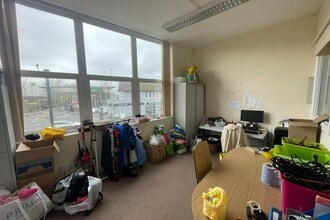 1 Sedlescombe Rd N, St Leonards On Sea for sale Interior Photo- Image 2 of 6