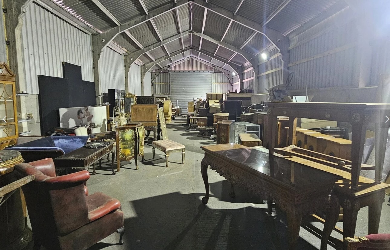 Ferny Hl, Barnet to rent Interior Photo- Image 1 of 2