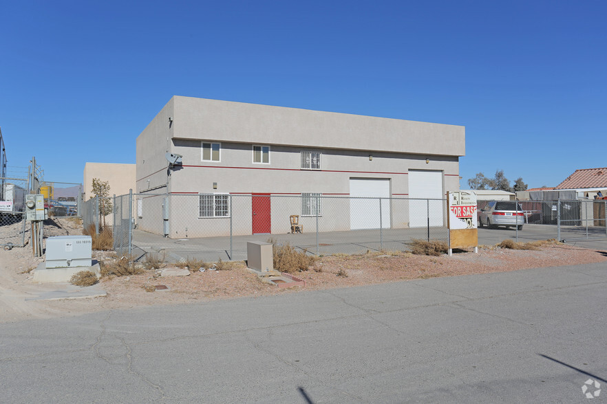 5440 Tolentino Dr, Las Vegas, NV for rent - Primary Photo - Image 1 of 26