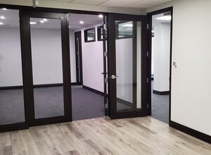 2000 Glades Rd, Boca Raton, FL to rent Interior Photo- Image 2 of 4