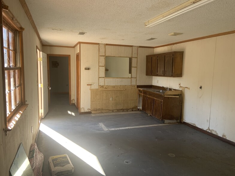 1408 S 5th St, Hartsville, SC for sale - Building Photo - Image 3 of 21