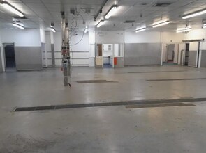 Countess Av, Cheadle to rent Interior Photo- Image 1 of 4