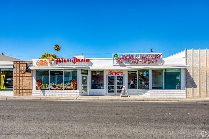 608 S Maryland Pkwy, Las Vegas, NV for rent - Building Photo - Image 3 of 8