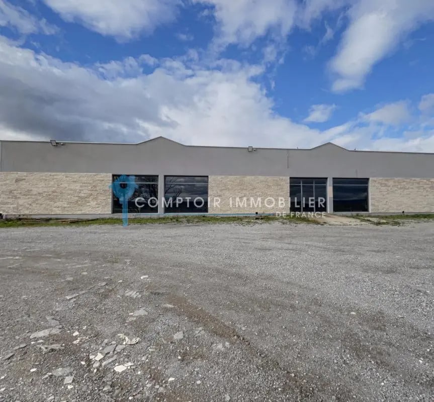 Vente Commerce 460 m² - Photo 1
