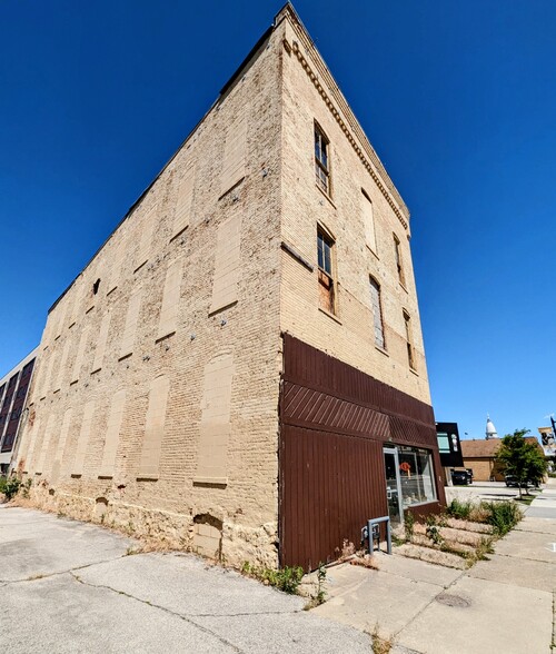 208 S 4th St, Lafayette, IN for sale - Building Photo - Image 1 of 17