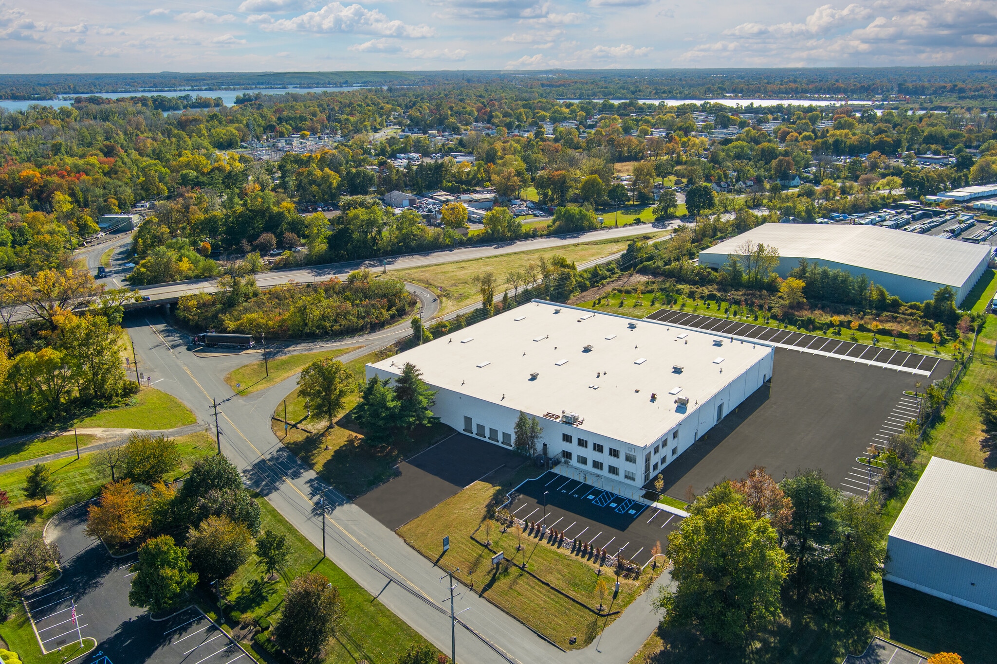 1 Newbold Rd, Fairless Hills, PA to rent Building Photo- Image 1 of 7