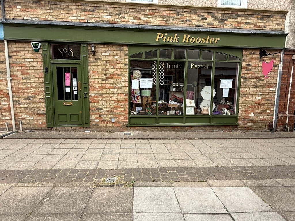 3 Church Walk, St Neots to rent Building Photo- Image 1 of 2