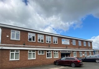 Coppice Side Industrial Estate, Walsall to rent Building Photo- Image 2 of 5