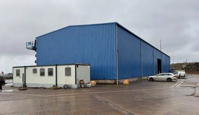 Stalbridge Warehouse, Dock Port Of Garston Av, Liverpool to rent - Building Photo - Image 3 of 5