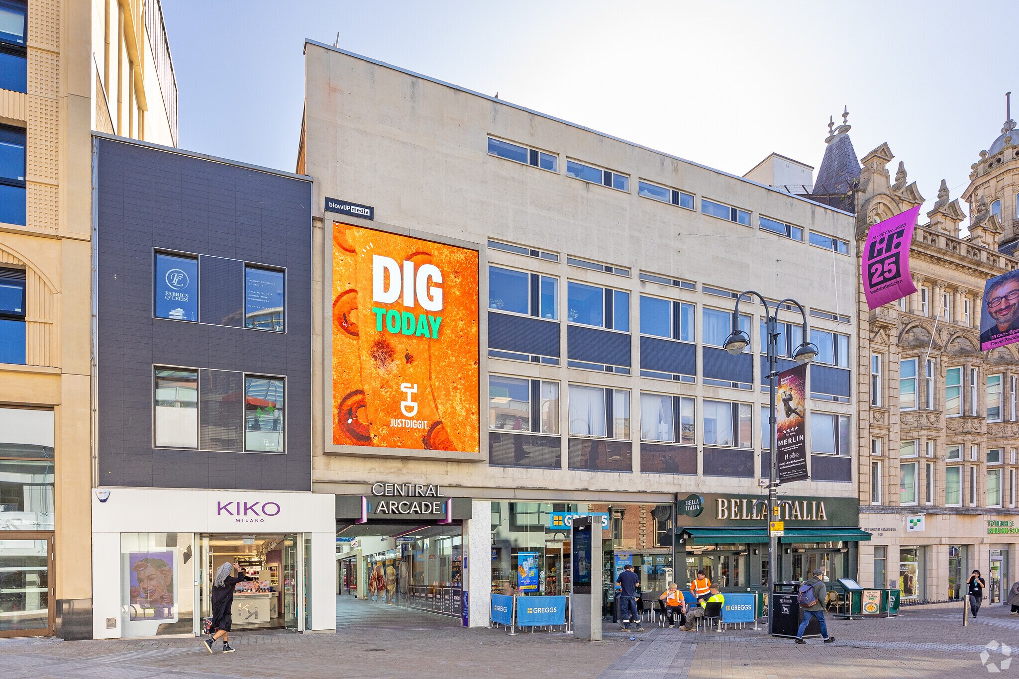 Central Arcade, Leeds for sale Primary Photo- Image 1 of 1
