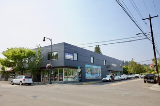 502 7th St, Oregon City, OR for rent Building Photo- Image 1 of 12