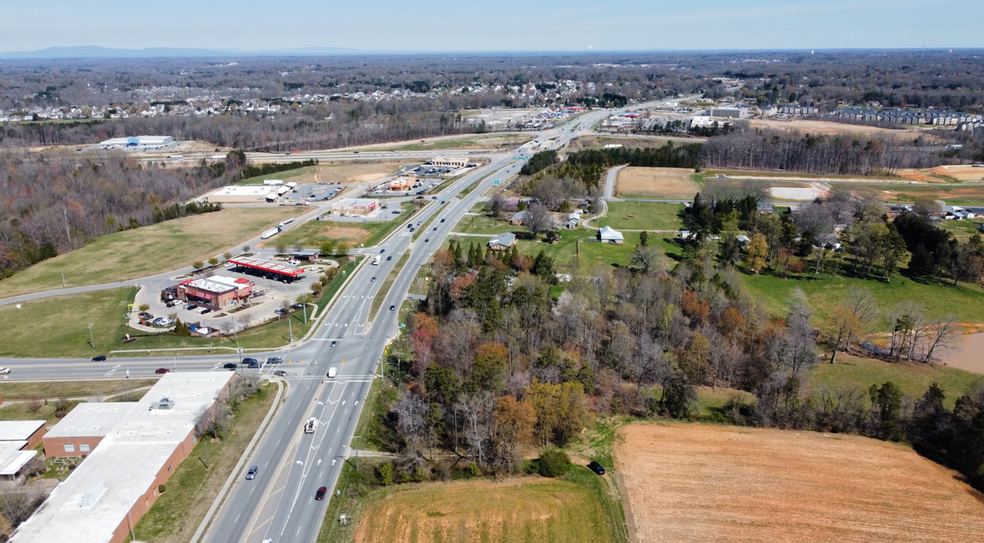 1689 Union Cross Rd, Kernersville, NC for rent - Aerial - Image 1 of 6