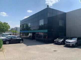 More details for 4 Rue Des Alpes, Vaulx-en-Velin - Office, Light Industrial to Rent