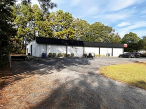 7311 Pepperdam Ave, North Charleston, SC to rent Building Photo- Image 1 of 5