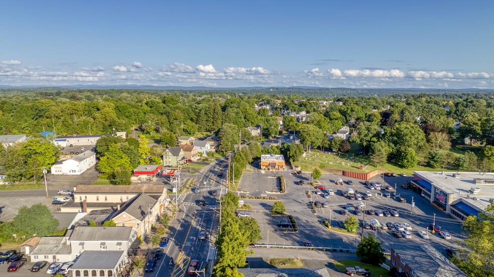 141 Ulster Ave, Saugerties, NY for sale - Building Photo - Image 3 of 49