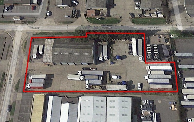 6 Crittall Rd, Witham to rent Primary Photo- Image 1 of 2