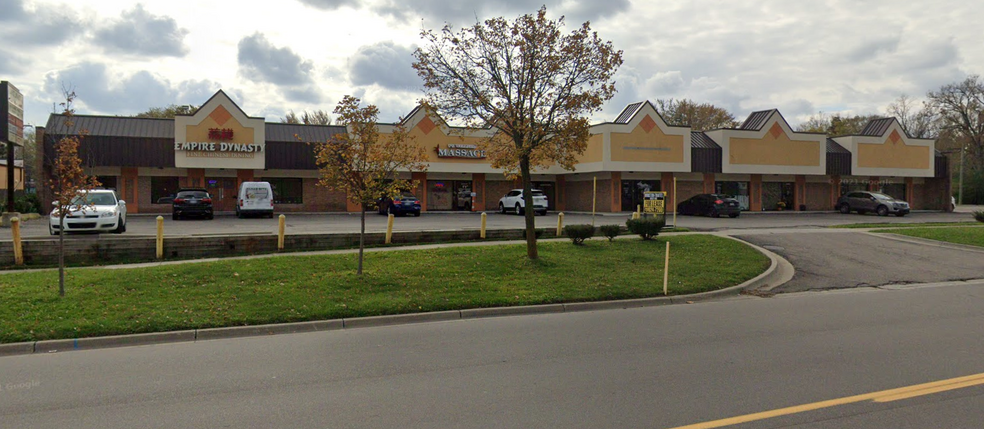 29505-29521 W Nine Mile Rd, Farmington, MI for rent - Building Photo - Image 1 of 3