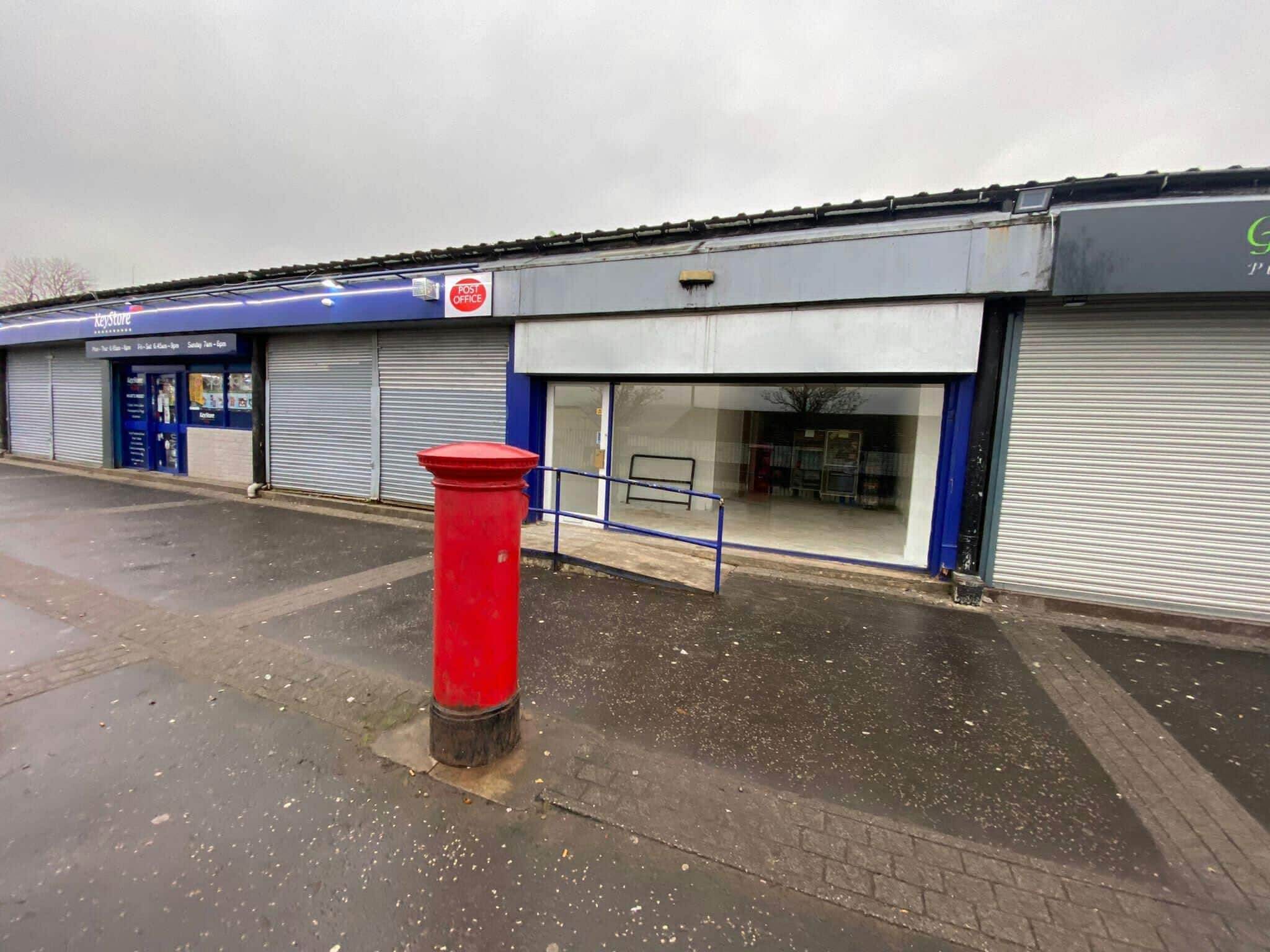 1-5 Ladyton Shopping Centre, Alexandria for sale Building Photo- Image 1 of 1