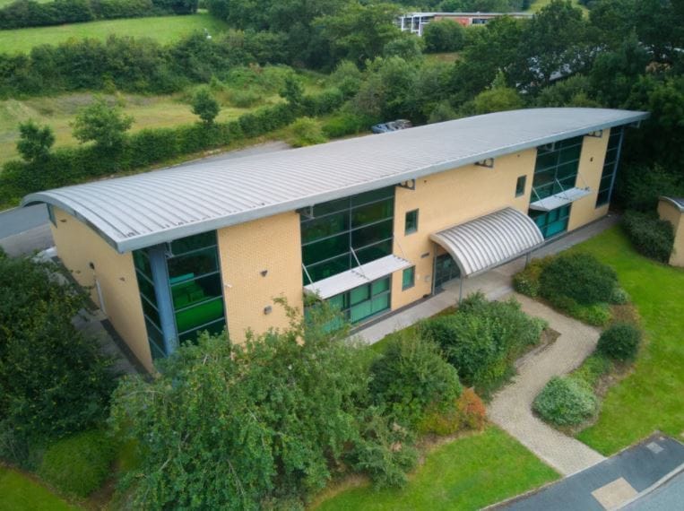 5-6 Heart Of Wales Business Park, Llandrindod Wells to rent - Primary Photo - Image 1 of 4