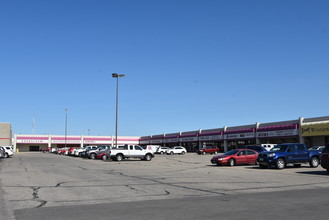 4101 13th Ave S, Fargo, ND for rent Building Photo- Image 1 of 3