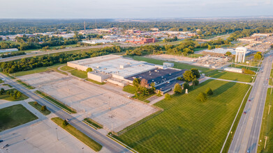 510 E Agency Rd, West Burlington, IA for sale Building Photo- Image 1 of 22