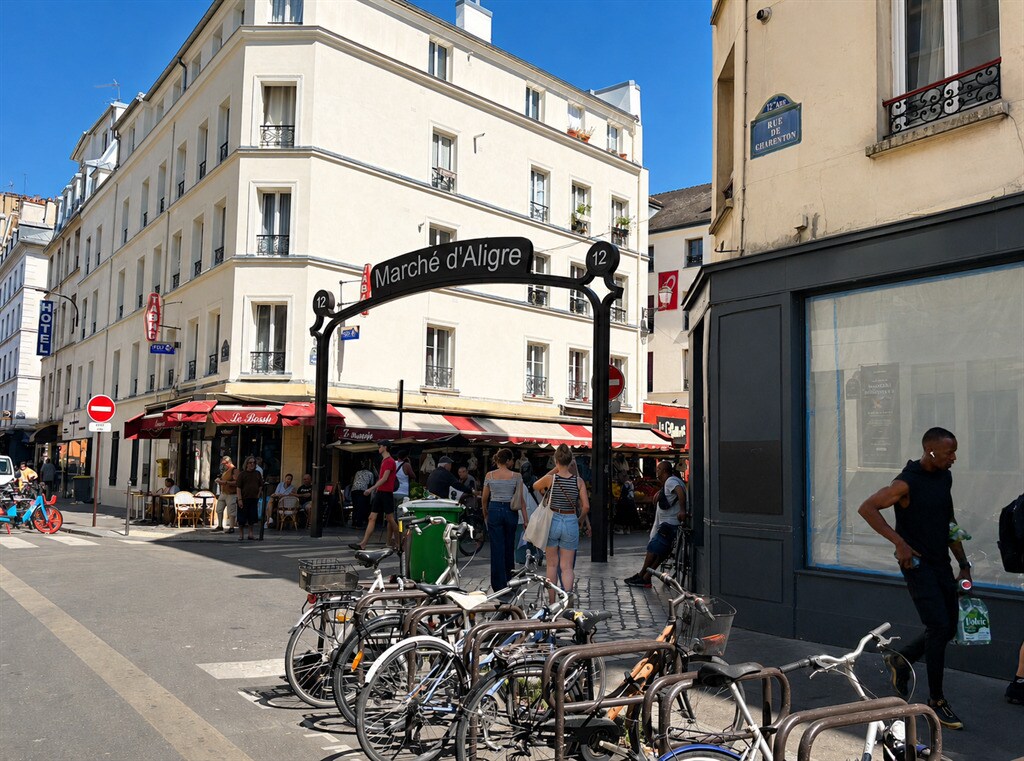 Retail in Paris to rent Building Photo- Image 1 of 8